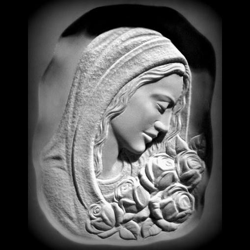 Bas-relief of the veiled Madonna with roses In Carrara marble, customizable ART27