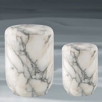 Urnen aus Alabaster